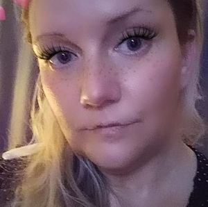 Meet your Posher, Chrissy